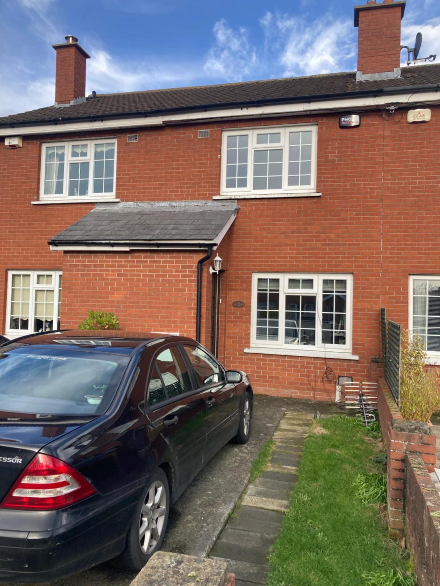 더블린 Entire Terraced Two Story Redbrick House With Parking In Secluded Cul De Sac 빌라 외부 사진